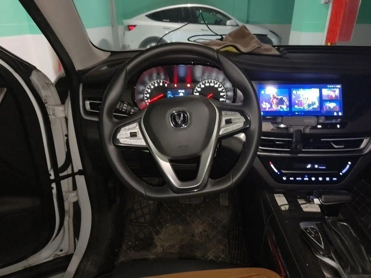 CHANGAN CS35PLUS 2019 1.4T DCT Chuanlian Blue Whale Edition — миниатюра 10