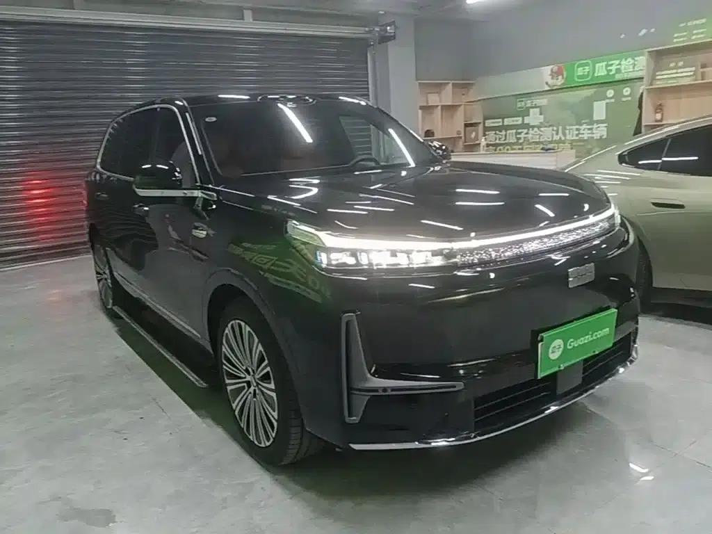 Galaxy M9 2025 210km/h AWD Navigator Edition — миниатюра 4