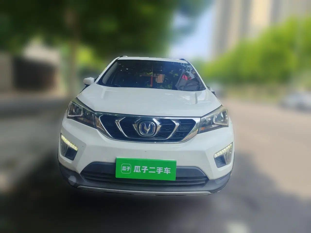 CHANGAN CS15 2016 1.5L Automatic Fashion Edition — миниатюра 2