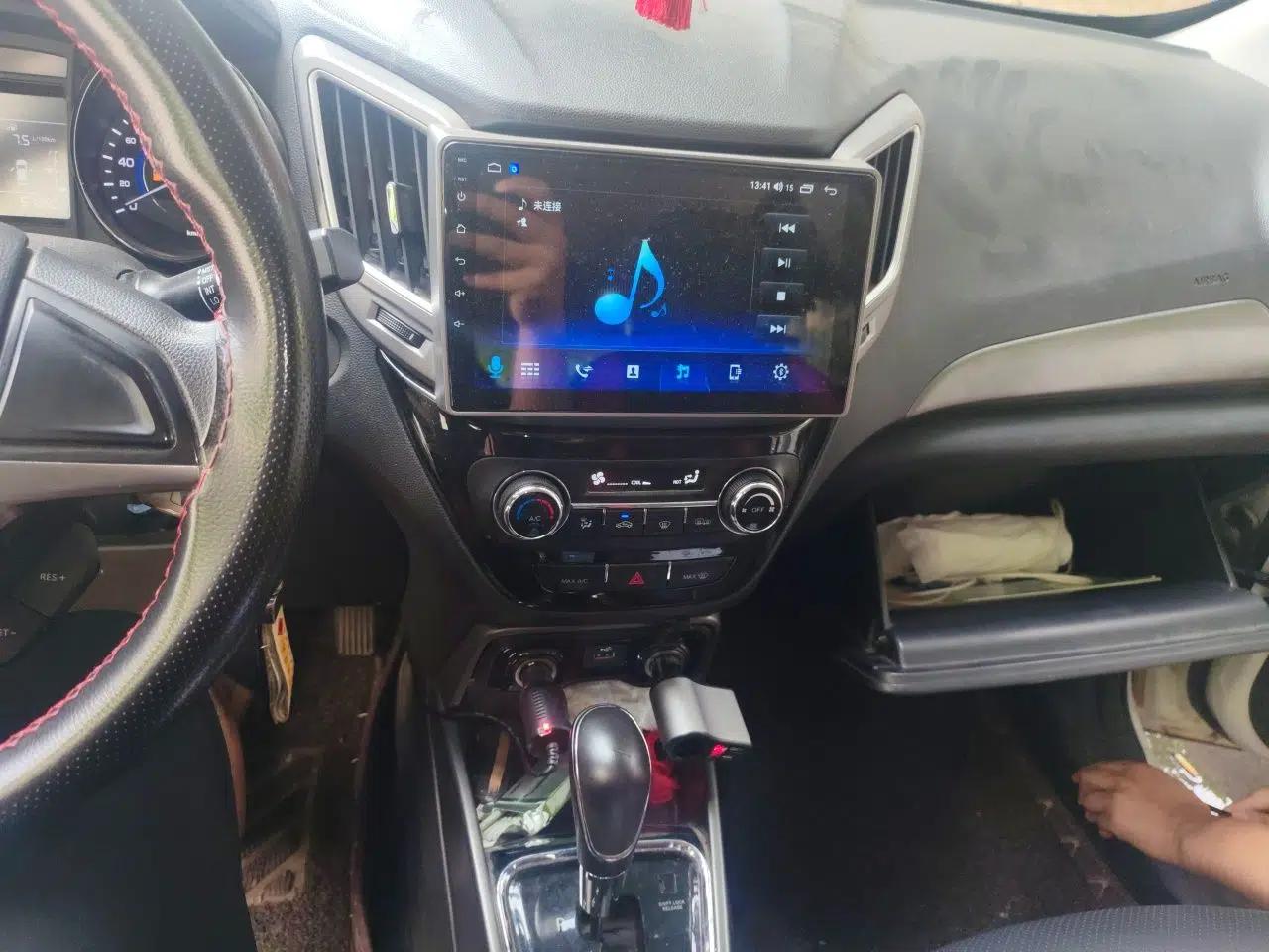 CHANGAN CS15 2016 1.5L Automatic Fashion Edition — миниатюра 13