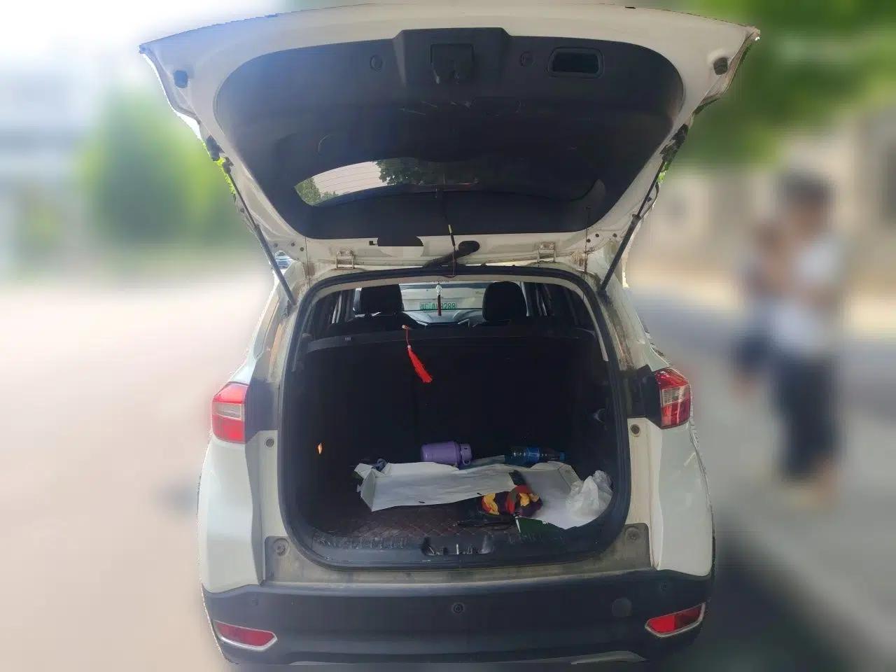 CHANGAN CS15 2016 1.5L Automatic Fashion Edition — миниатюра 19