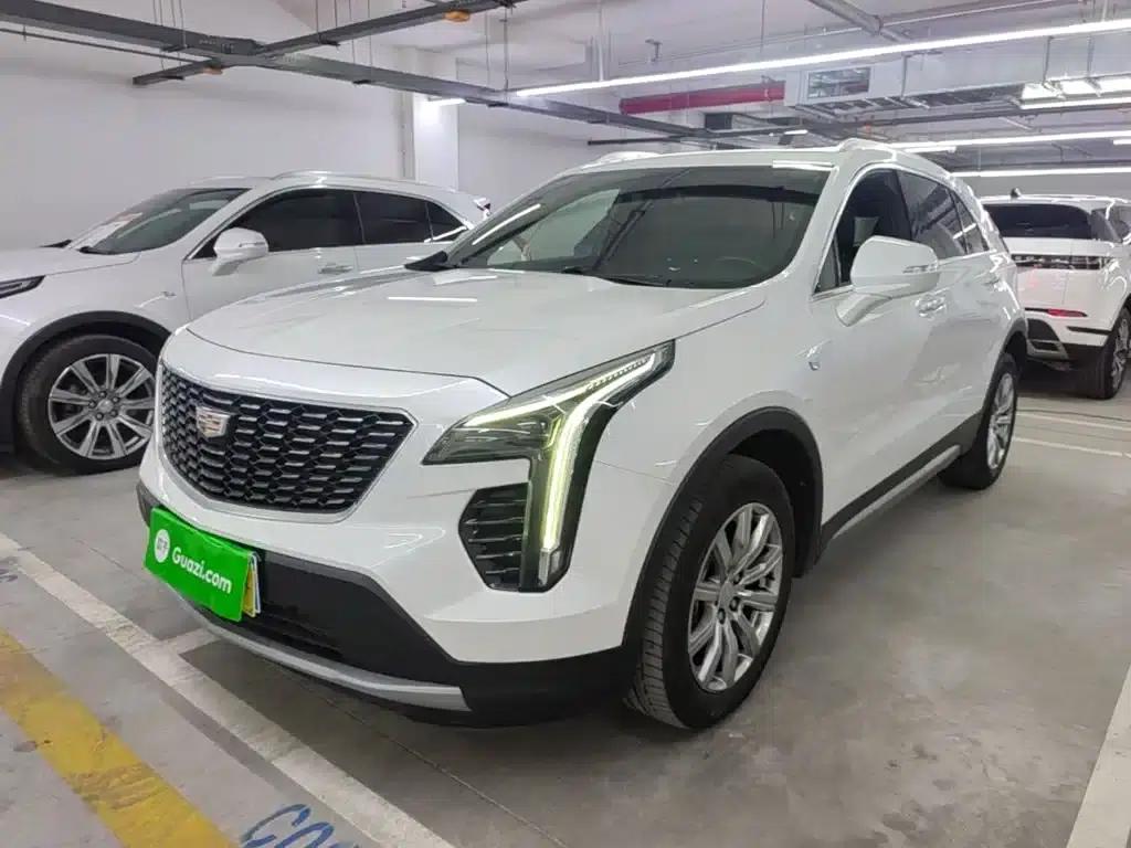 Cadillac XT4 2021 28T Two-Wheel Drive Premium Edition — миниатюра 2