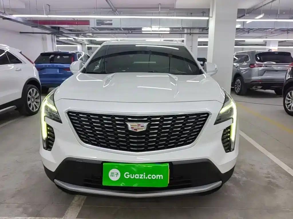 Cadillac XT4 2021 28T Two-Wheel Drive Premium Edition — миниатюра 3