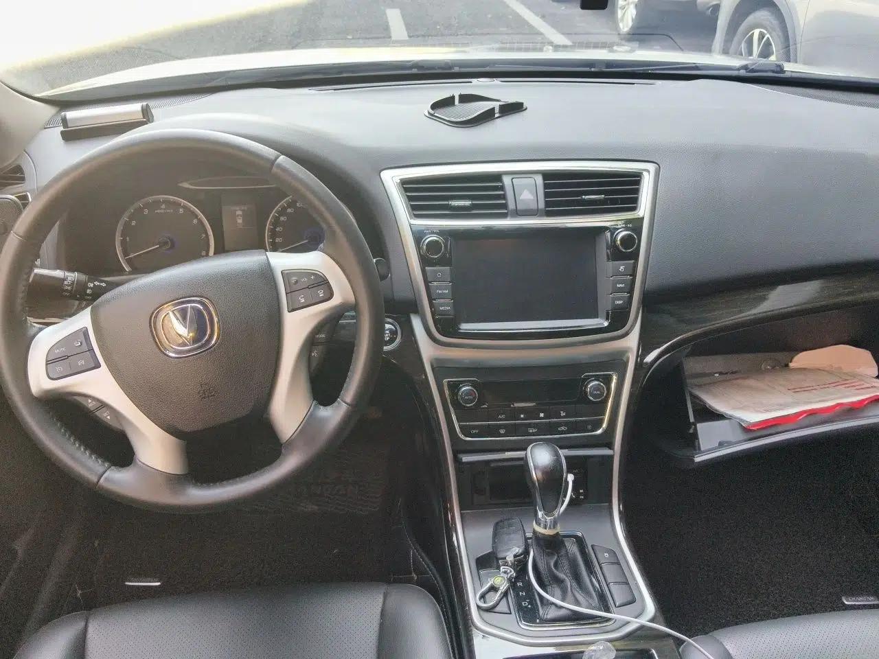 CHANGAN Raeton 2016 1.8T Automatic Smart Enjoyment Zunchi Model — миниатюра 6