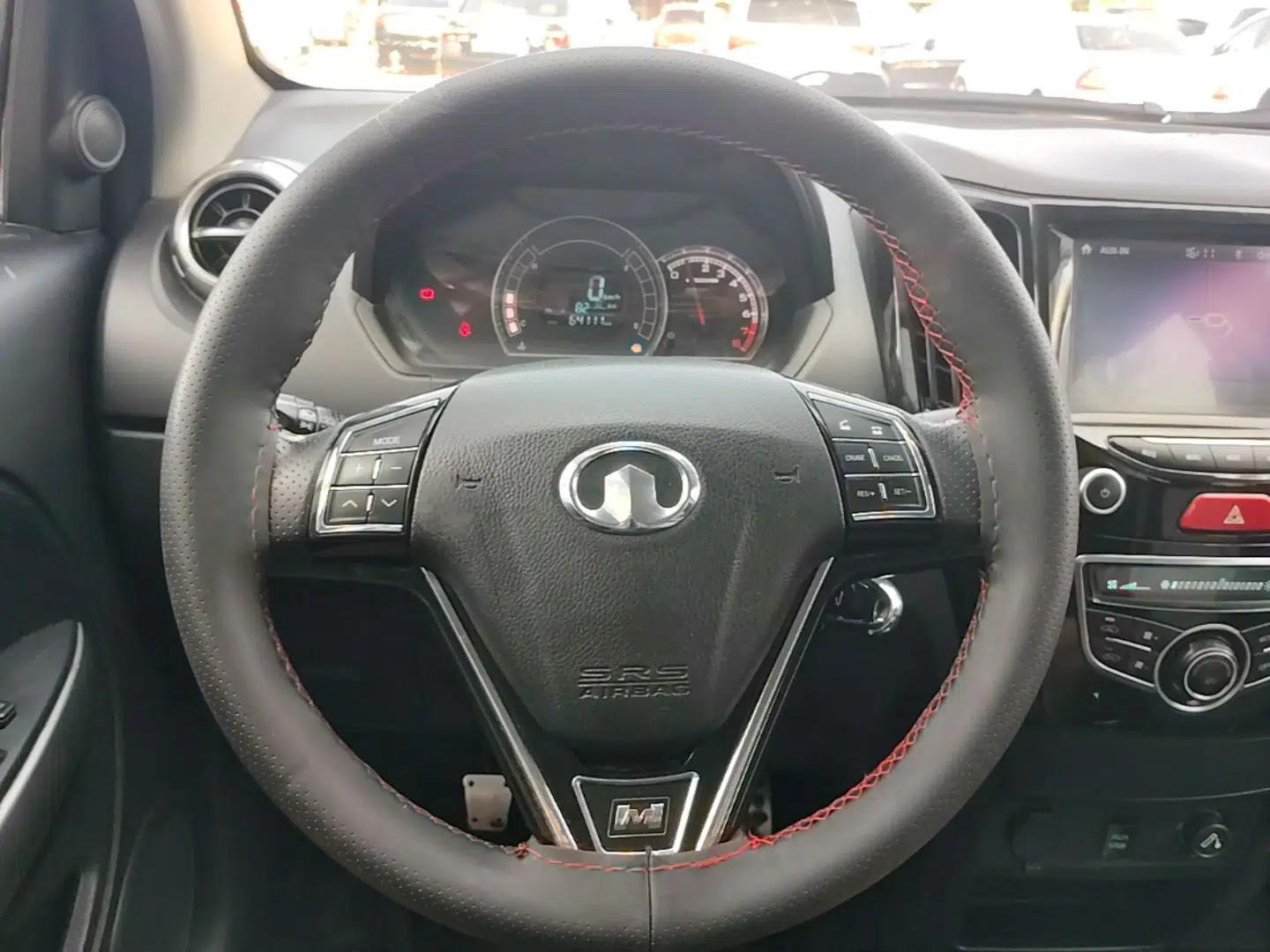 Great Wall M4 2014 1.5L Manual Luxury Model — миниатюра 13