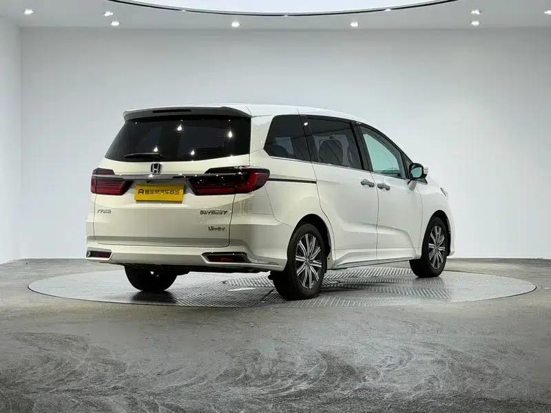 Odyssey 2024 2.0L e:HEV Elite Enjoy Edition — миниатюра 7