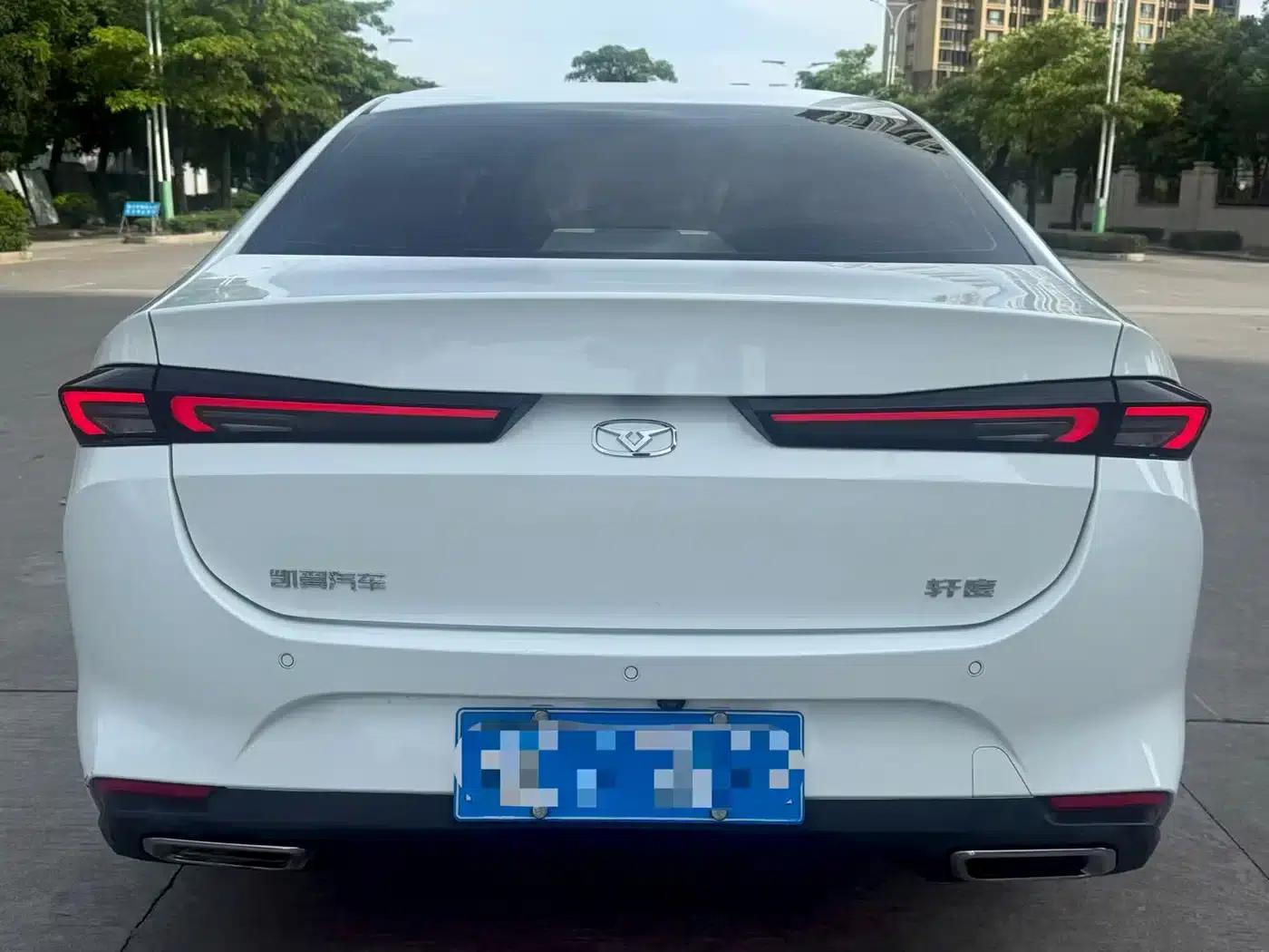 Sylphy 2021 1.5T CVT Prado Edition — миниатюра 4