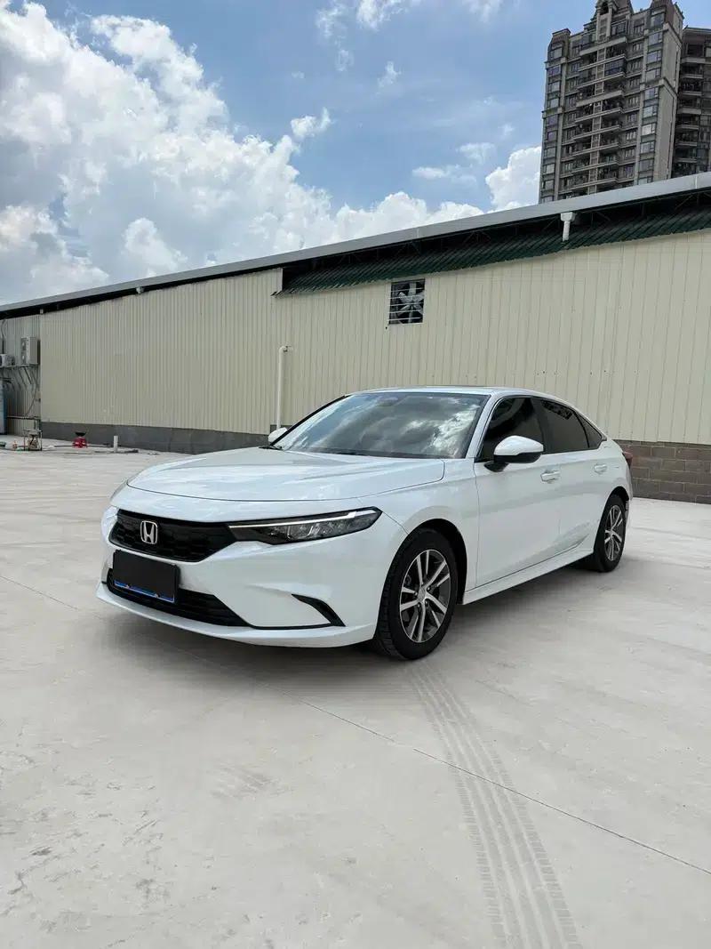 Stylish 2022 240TURBO CVT Deluxe Edition — миниатюра 1