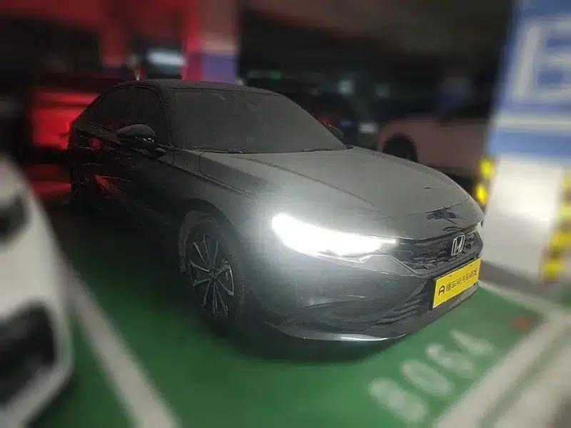 Stylish 2022 240TURBO CVT Phantom Night Tech Edition — миниатюра 3
