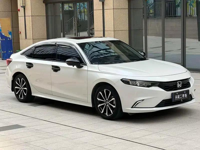 Stylish 2022 240TURBO CVT Phantom Night Tech Edition — миниатюра 3