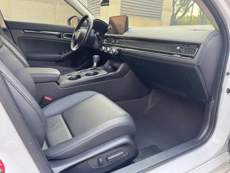 Stylish 2022 240TURBO CVT Phantom Night Luxury Edition — миниатюра 11