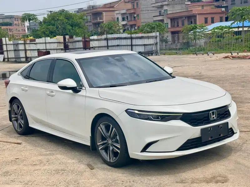 Stylish 2022 240TURBO CVT Premium Edition — миниатюра 3