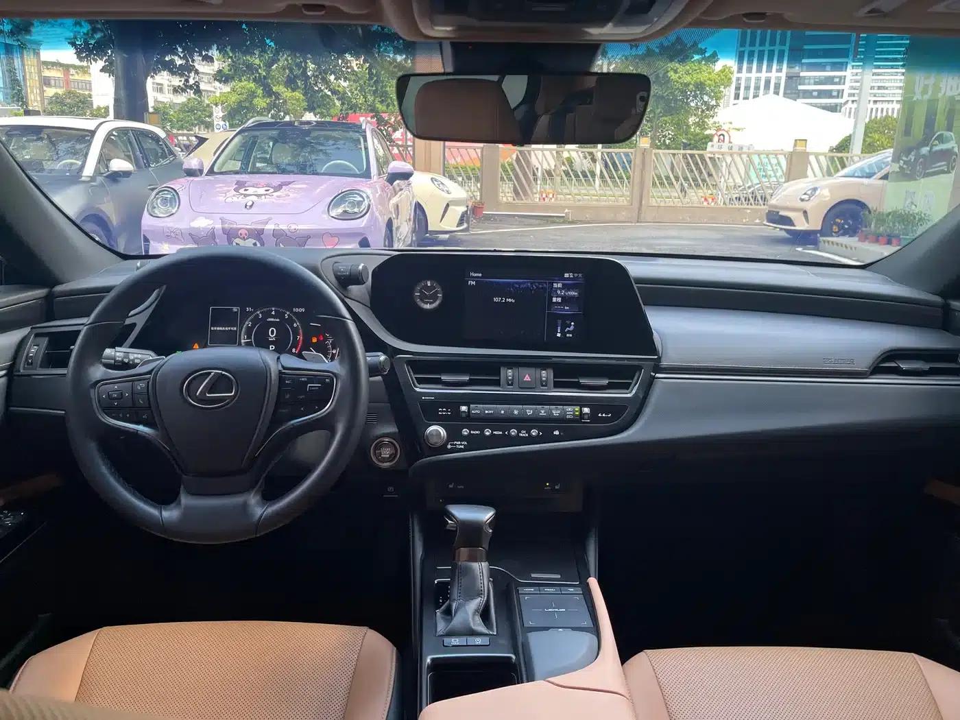 Lexus ES 2021 260 Premium Edition — миниатюра 3