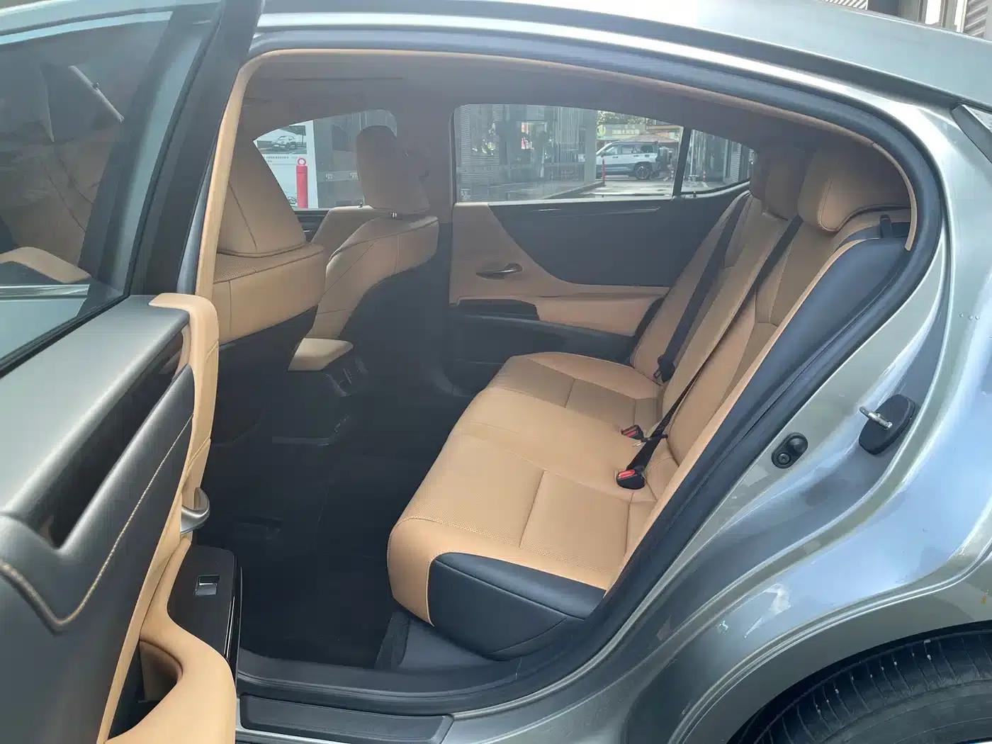 Lexus ES 2021 260 Premium Edition — миниатюра 5