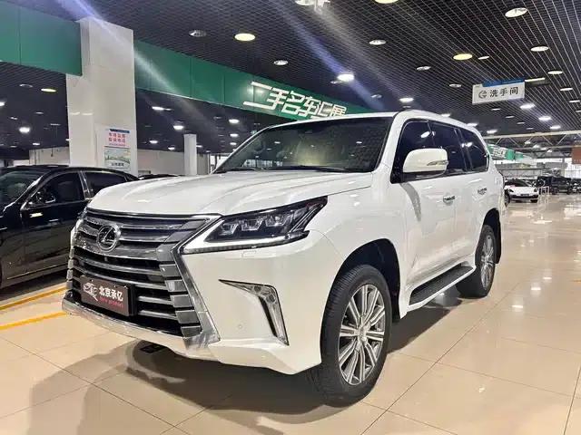 2017 Lexus LX 570 Premium Luxury Edition