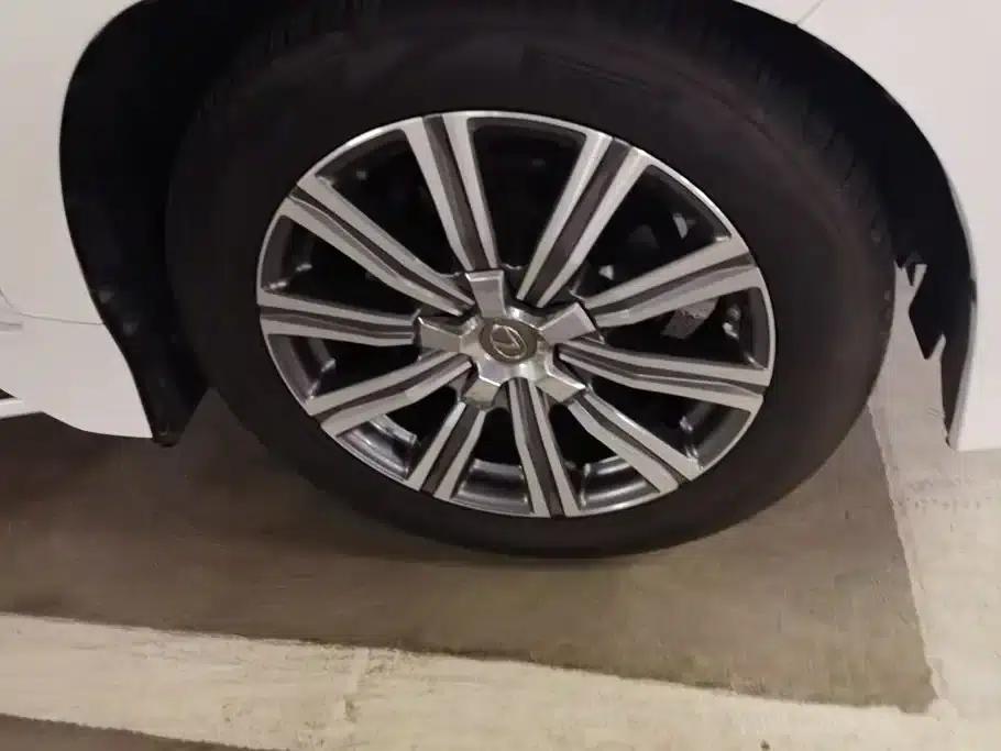 2016 Lexus LX 570 Premium Luxury Edition — миниатюра 6
