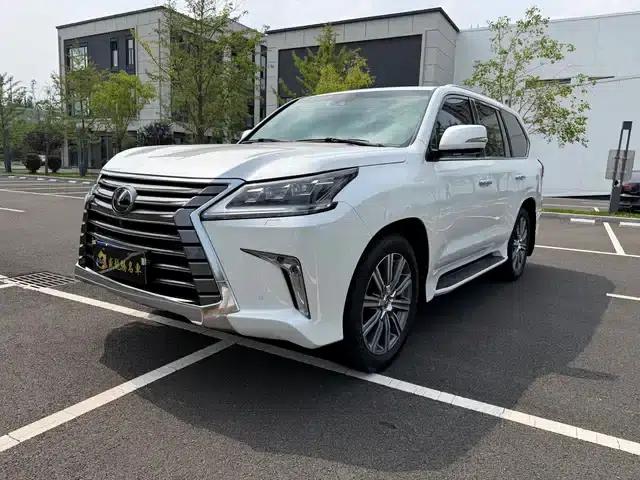 2017 Lexus LX 570 Premium Luxury Edition