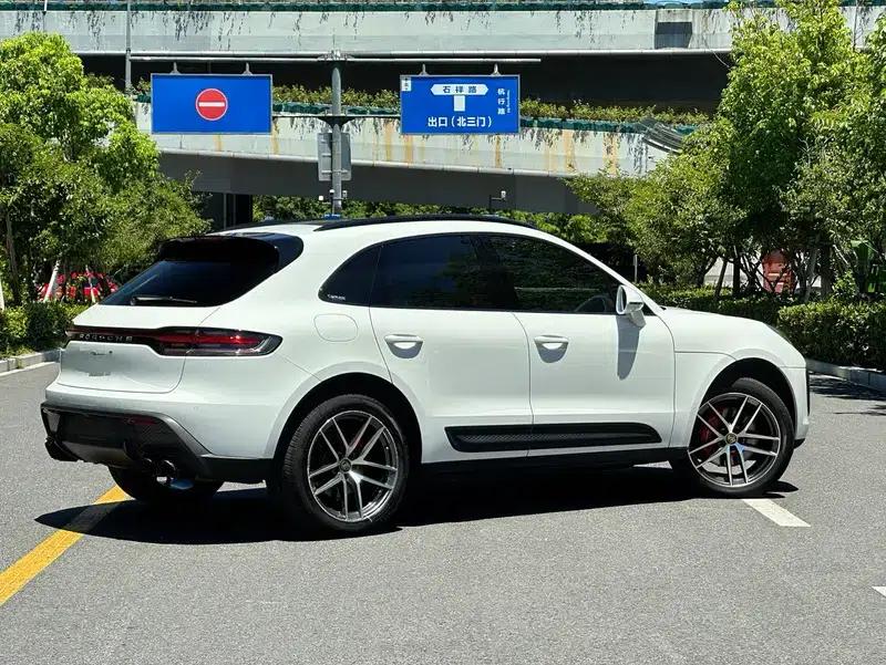 2023 Macan 2.0T — миниатюра 6