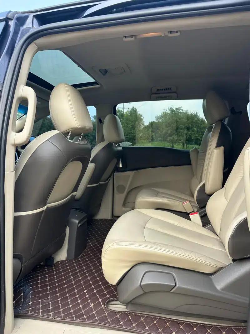 Buick GL8 2011 3.0L XT Luxury Business Flagship Edition — миниатюра 10