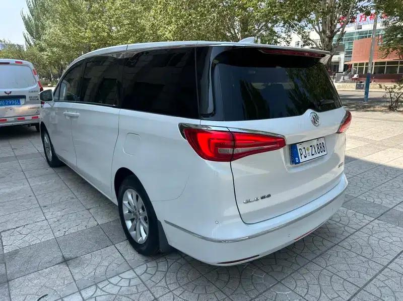 Buick GL8 2017 ES 28T Comfort Model (National V Emission Standard) — миниатюра 4