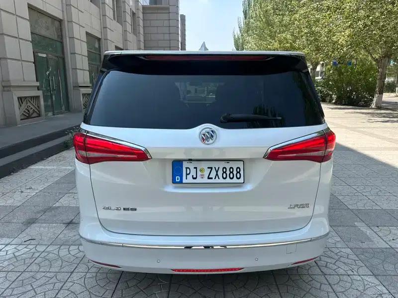 Buick GL8 2017 ES 28T Comfort Model (National V Emission Standard) — миниатюра 5