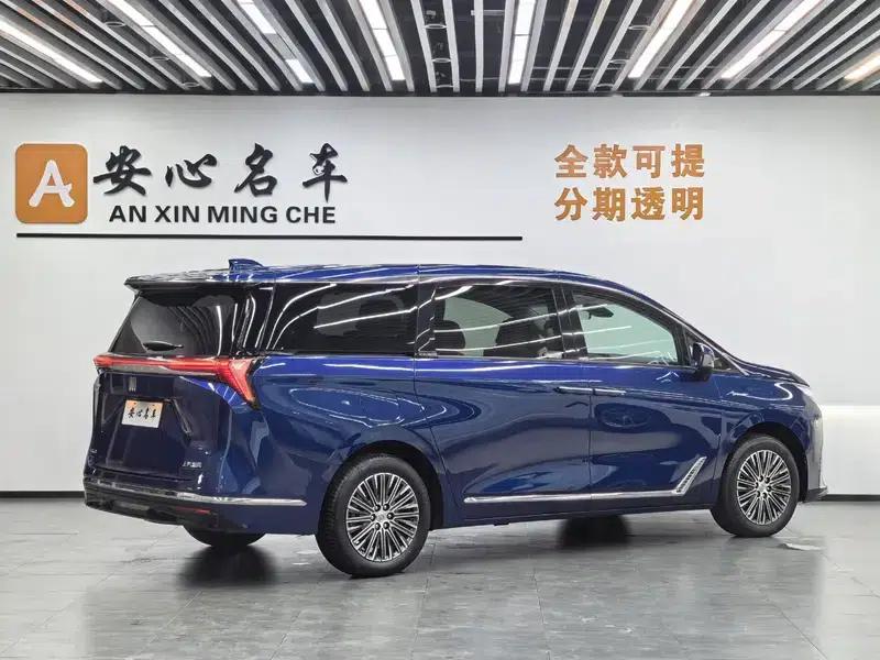 Buick GL8 PHEV 2024 Luxury Edition 1.5T 6-seat Luxury Version — миниатюра 5