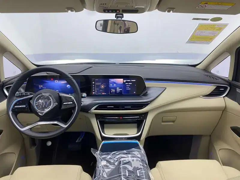 Buick GL8 PHEV 2025 Land Cruiser 1.5T First Enjoy Edition — миниатюра 7