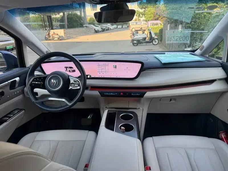 Buick GL8 PHEV 2024 Luxury Edition 1.5T 6-seat Luxury Version — миниатюра 7
