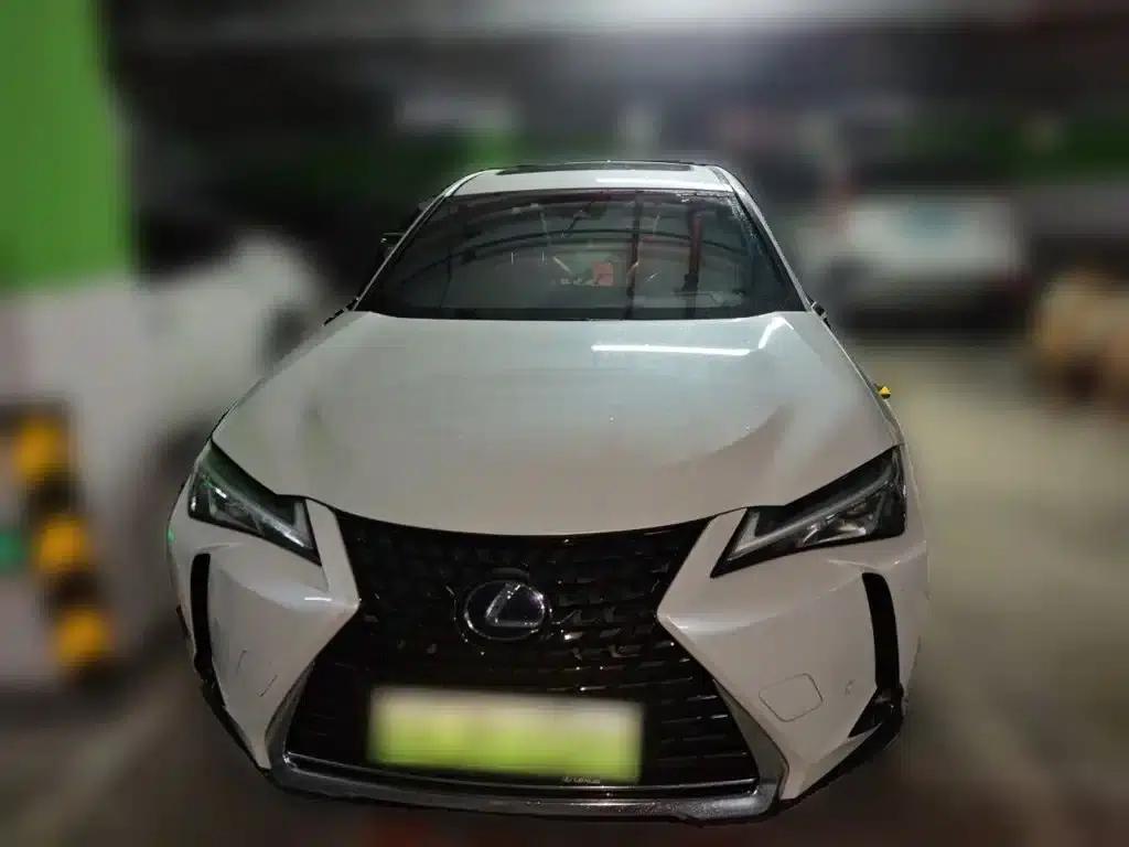 Lexus UX PHEV 2020 300e Pure Enjoyment Edition — миниатюра 3