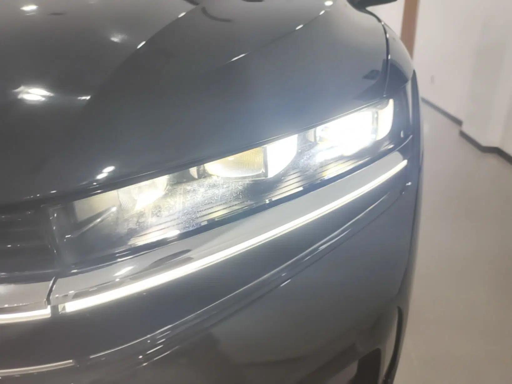 Volkswagen Magotan 2024 380TSI DSG Ultimate Edition — миниатюра 8