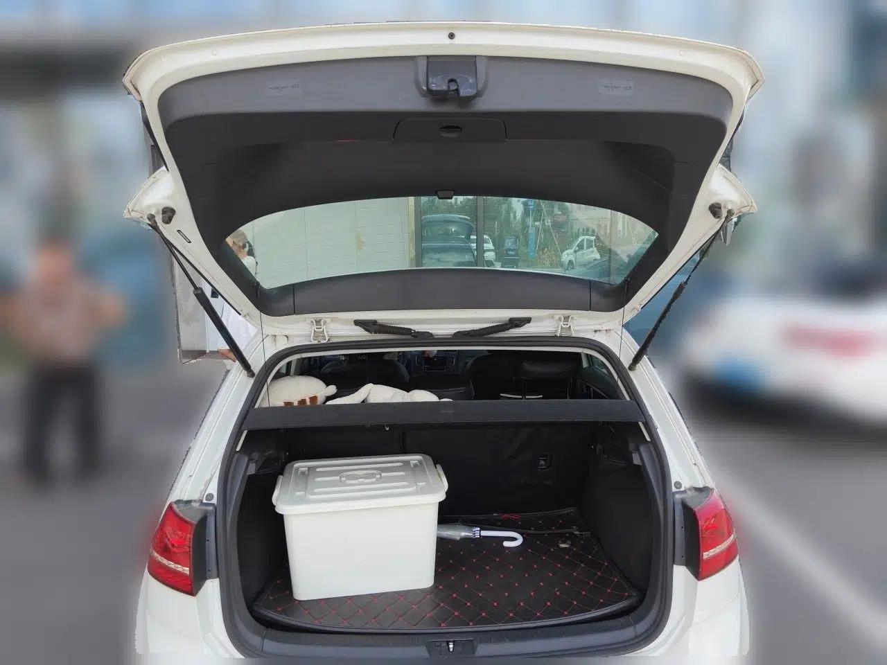 Volkswagen Golf 2016 230TSI Automatic Comfort Version — миниатюра 16