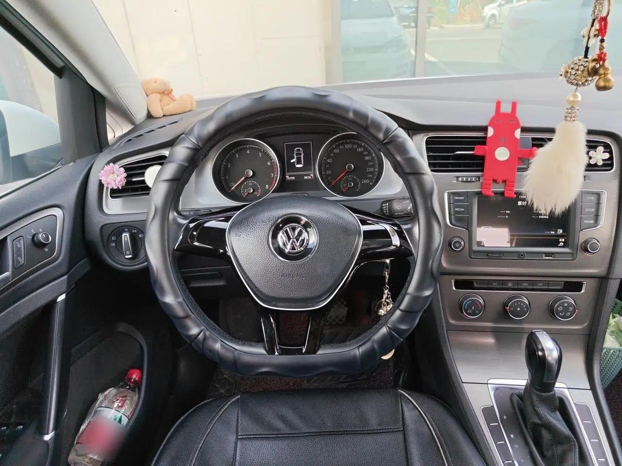 Volkswagen Golf 2016 230TSI Automatic Comfort Version — миниатюра 7