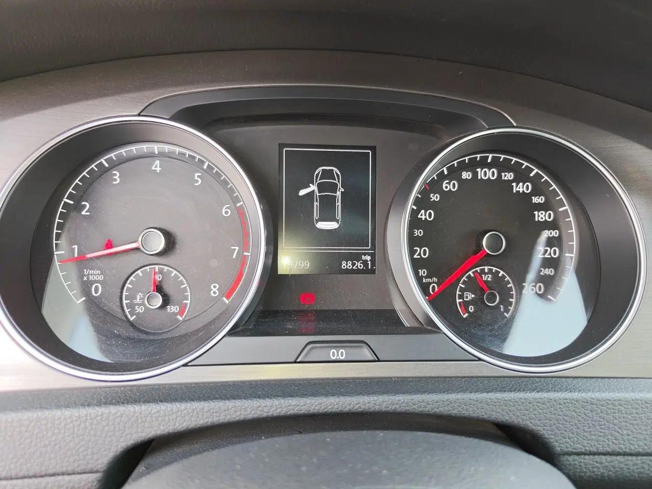 Volkswagen Golf 2016 230TSI Automatic Comfort Version — миниатюра 8