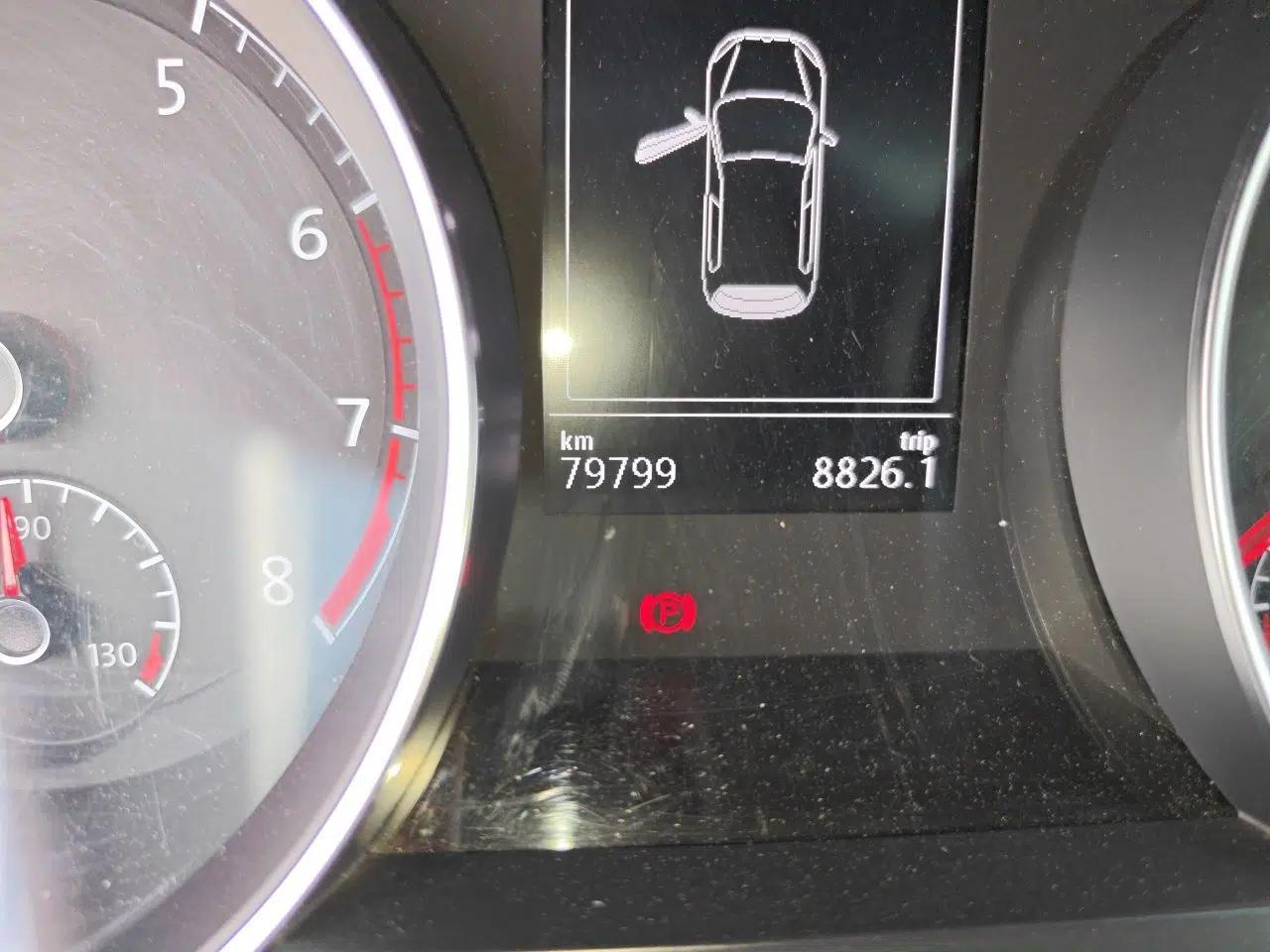 Volkswagen Golf 2016 230TSI Automatic Comfort Version — миниатюра 9