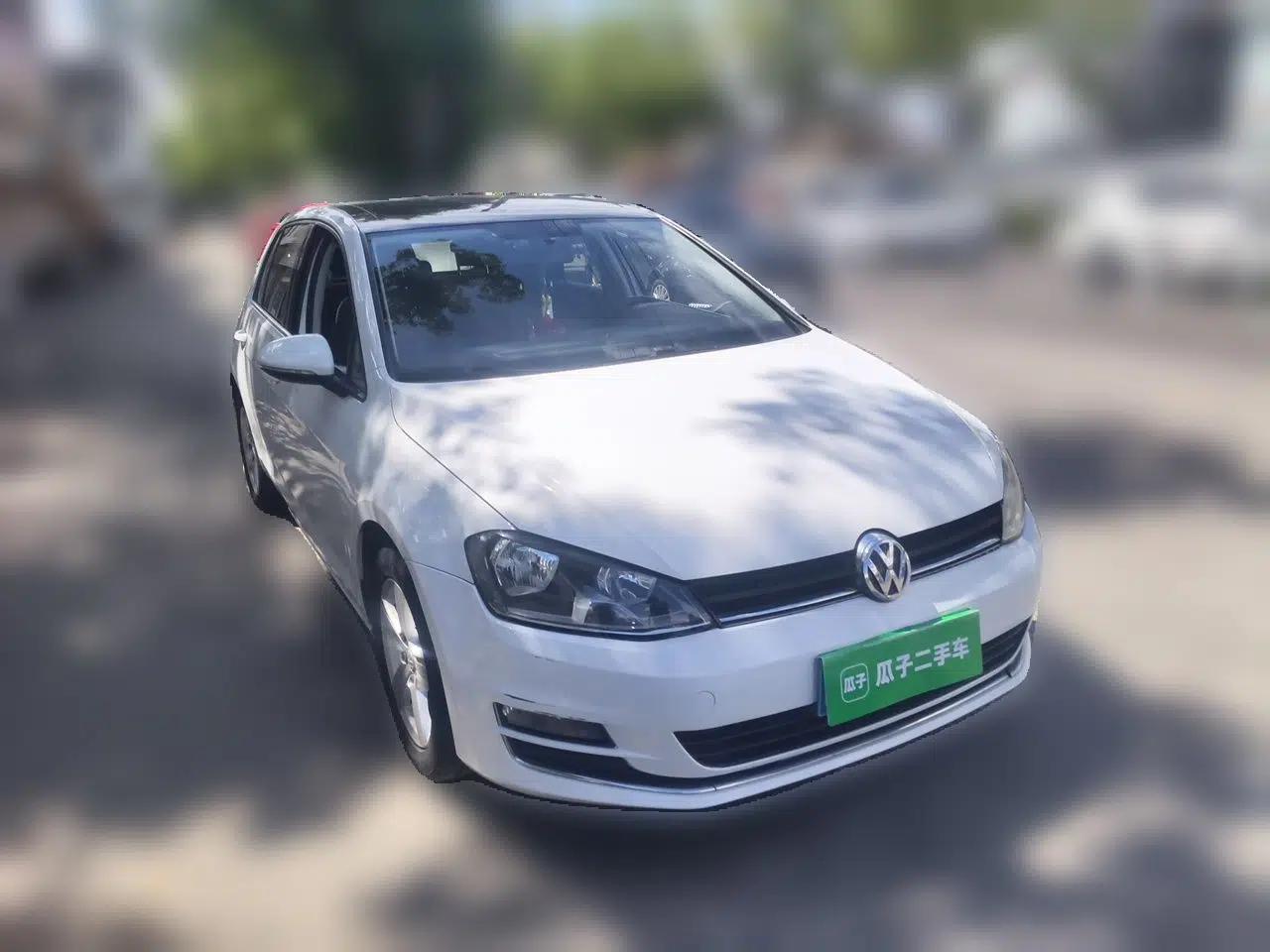 Volkswagen Golf 2016 1.6L Automatic Comfort Model — миниатюра 3