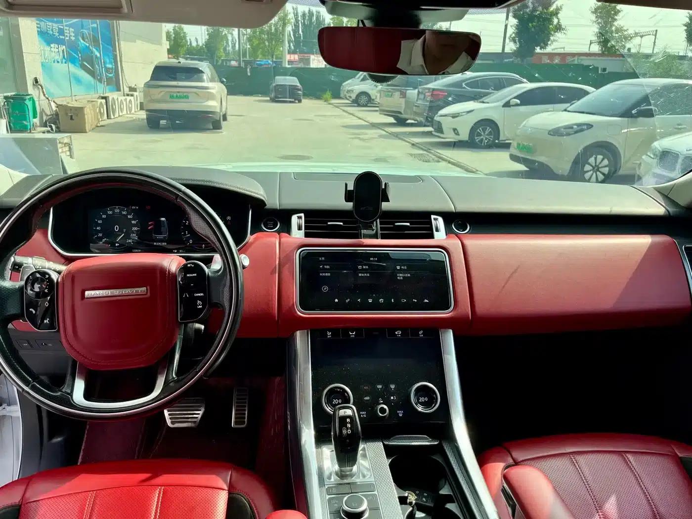 Range Rover Sport 2018 3.0 SC V6 HSE Dynamic — миниатюра 11