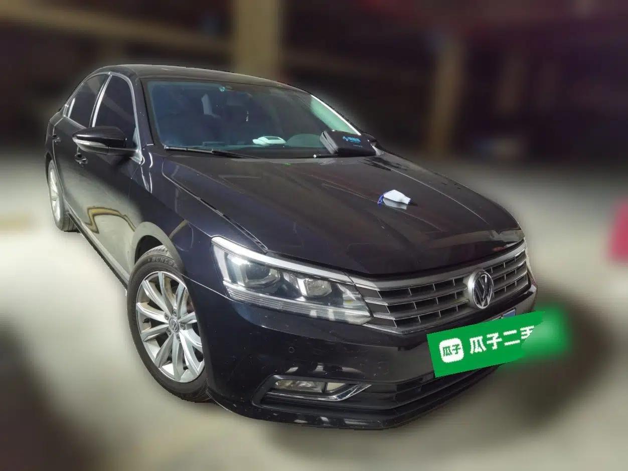 Volkswagen Passat 2017 330TSI DSG Luxury Edition — миниатюра 3