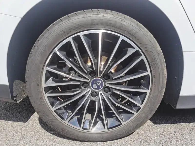 Han DM 2024 DM-i Glory Edition 121KM Premium — миниатюра 7
