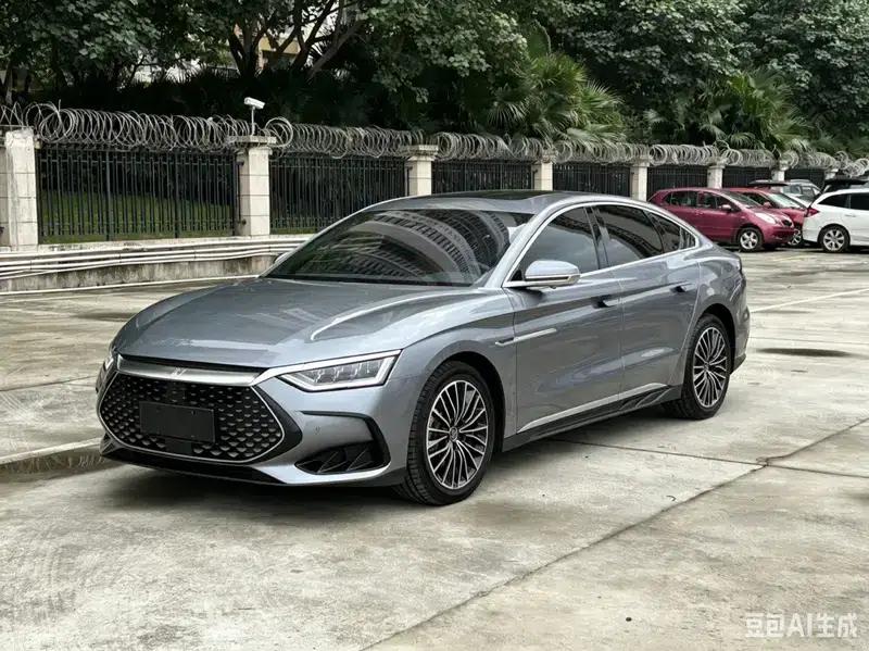 Han DM 2022 DM-i 121KM Premium Edition — миниатюра 1