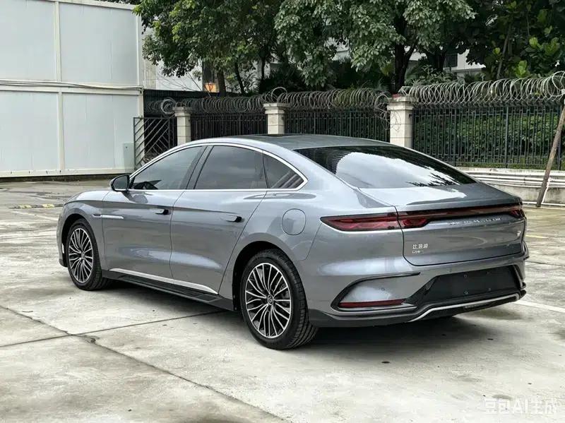 Han DM 2022 DM-i 121KM Premium Edition — миниатюра 5