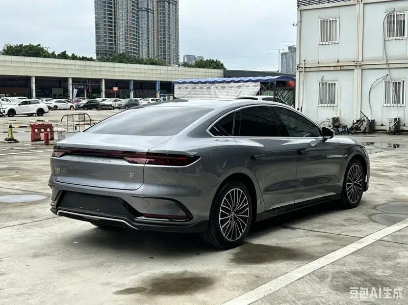 Han DM 2022 DM-i 121KM Premium Edition — миниатюра 7