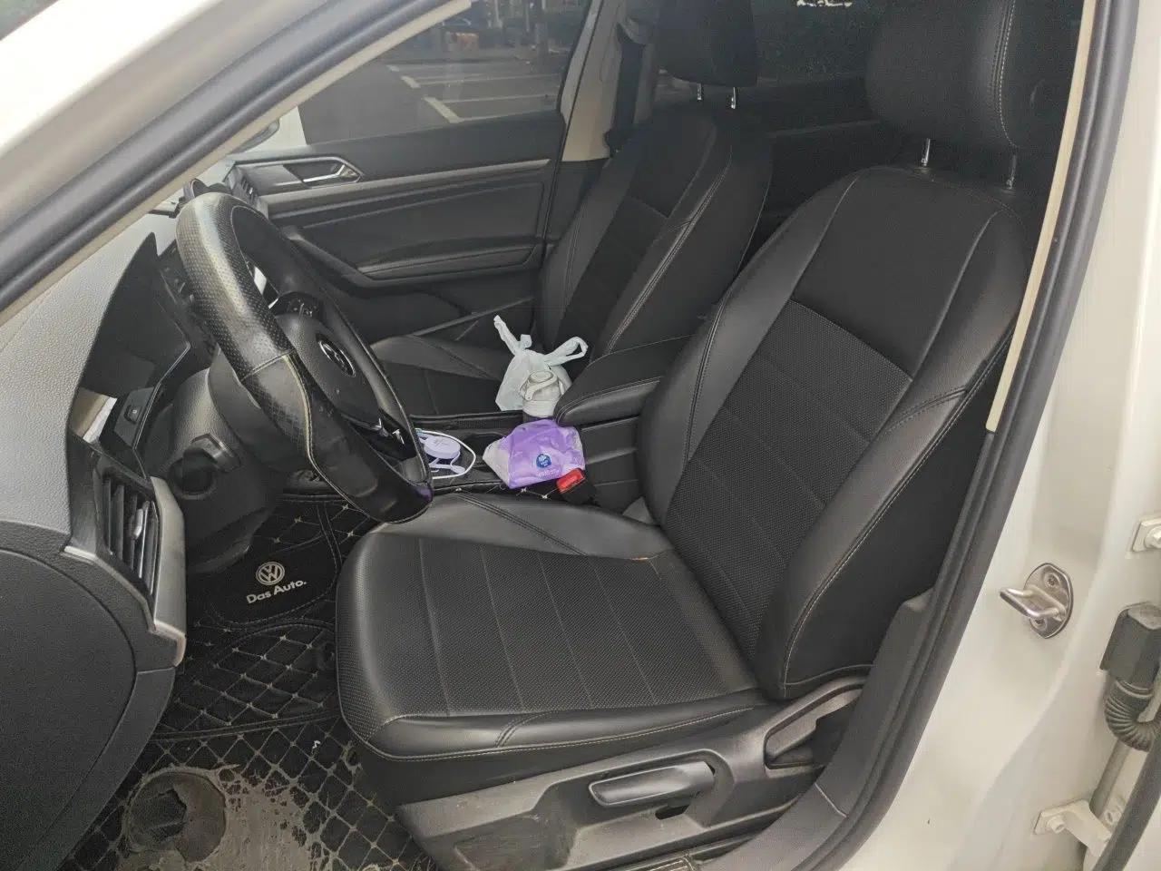 Volkswagen Lavida 2019 1.5L Automatic Comfort Edition China VI Standard — миниатюра 15