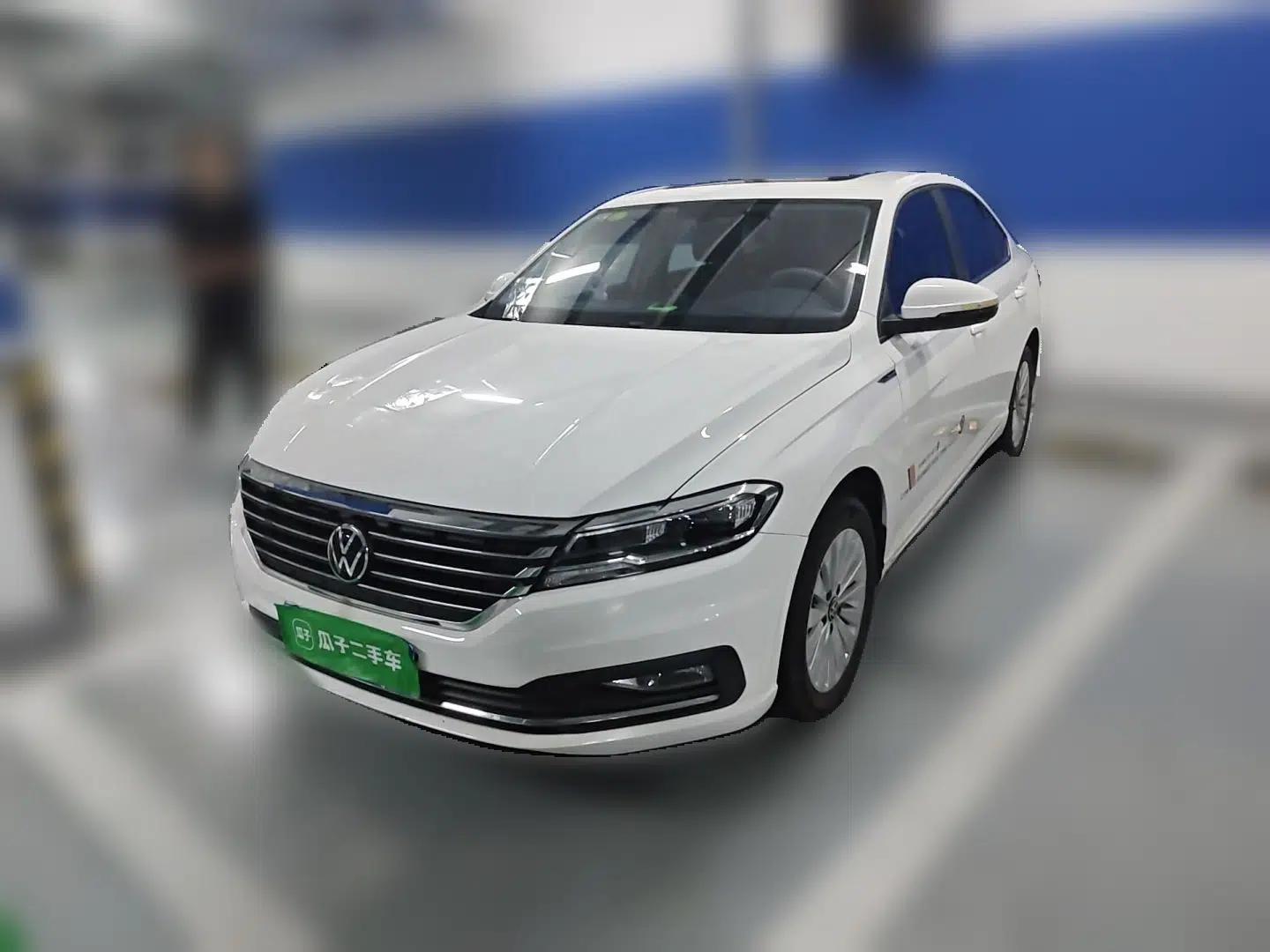 Volkswagen Lavida 2021 1.5L Automatic Comfort Edition — миниатюра 1