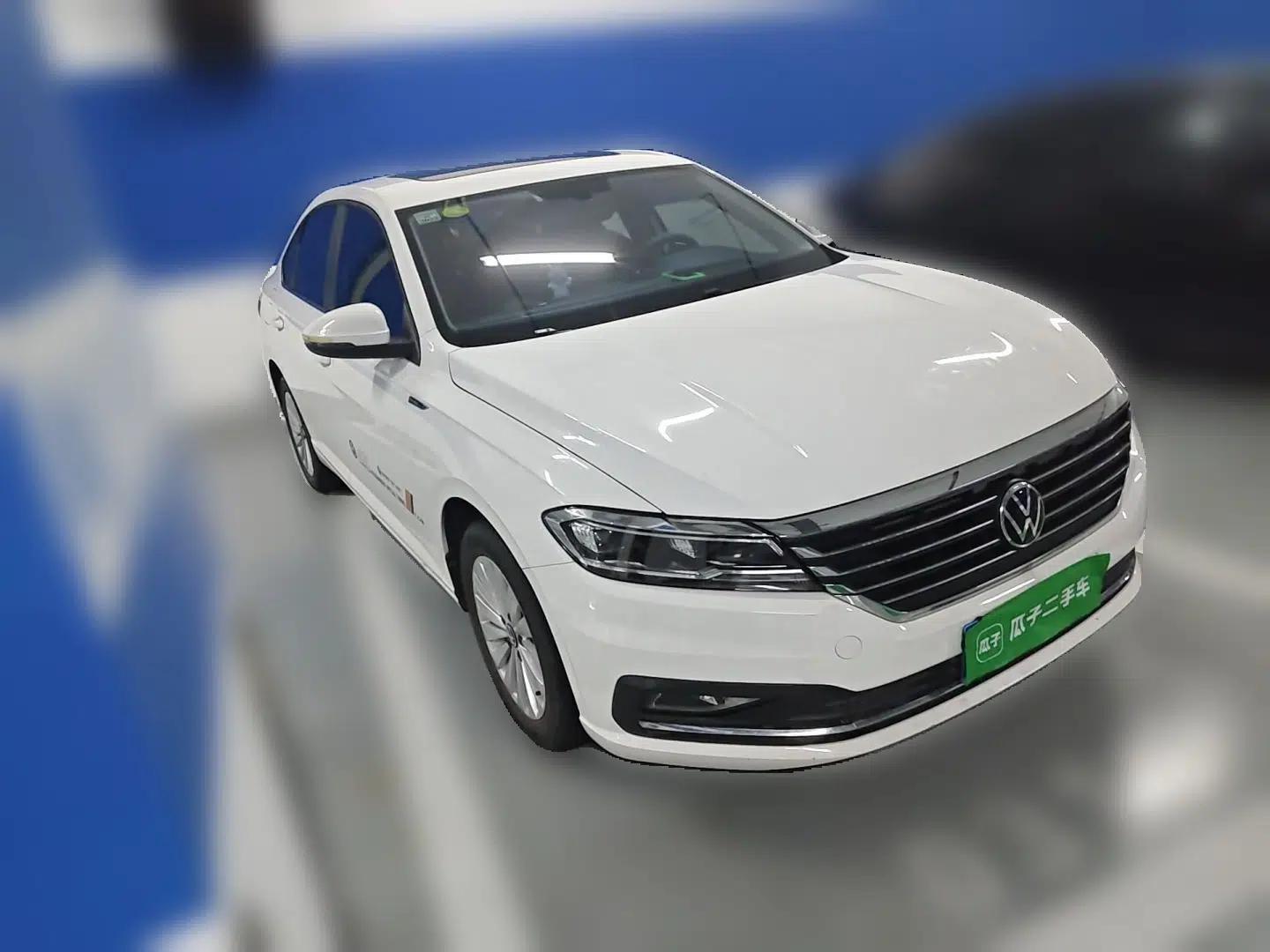 Volkswagen Lavida 2021 1.5L Automatic Comfort Edition — миниатюра 3