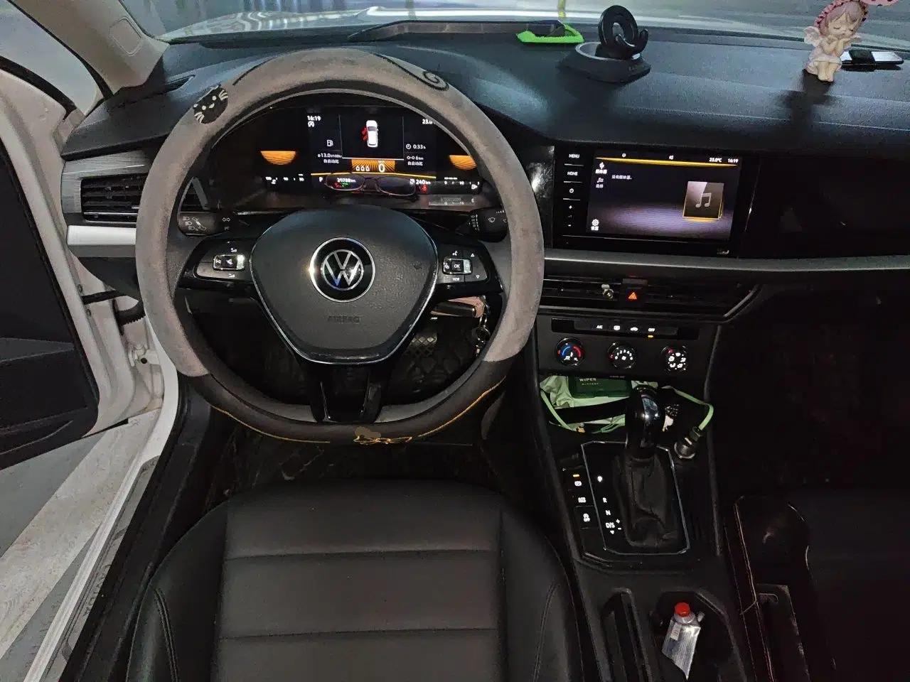 Volkswagen Lavida 2021 1.5L Automatic Comfort Edition — миниатюра 10