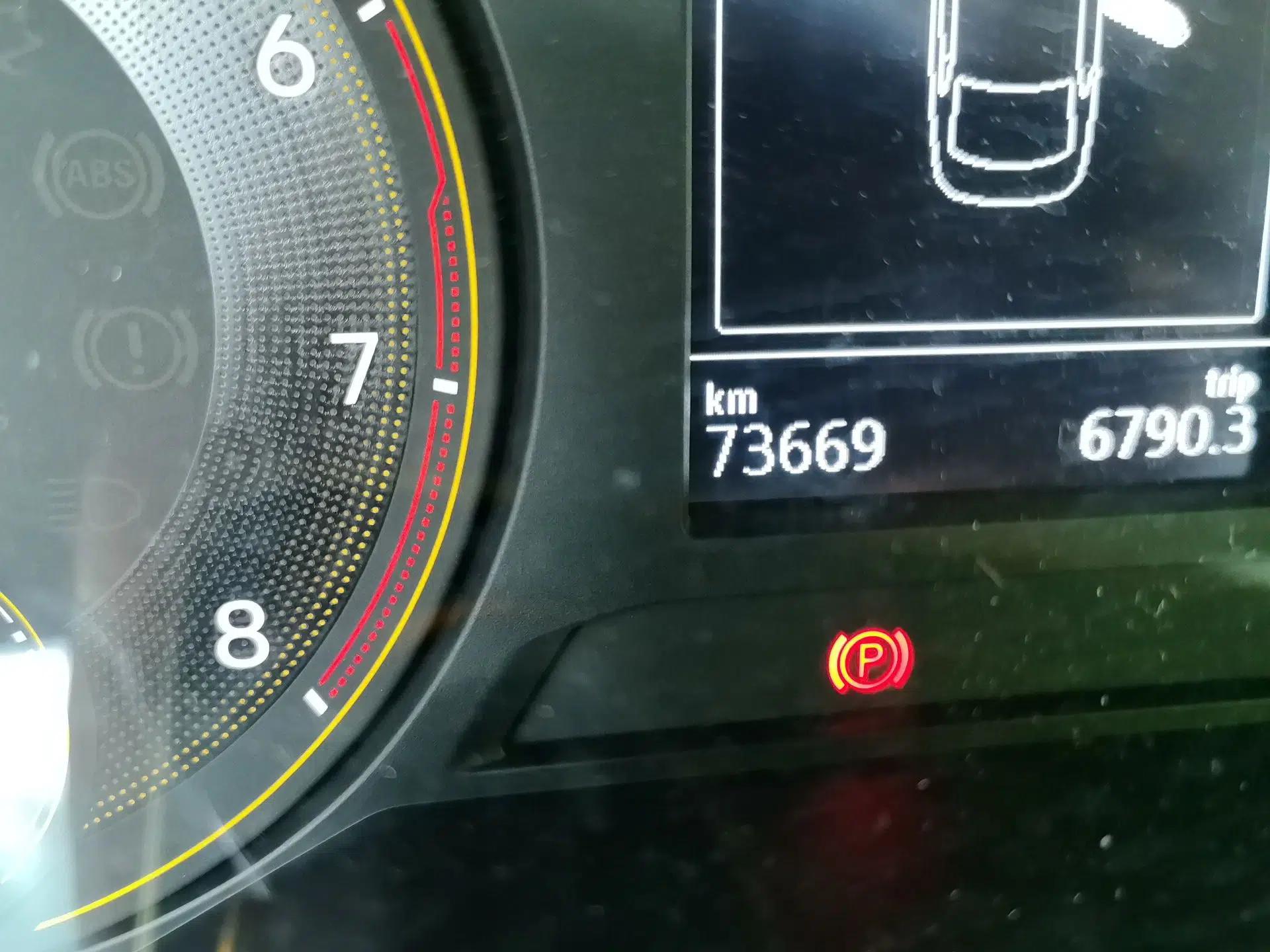 Volkswagen Lavida 2022 1.5L Automatic Fashion Edition — миниатюра 12