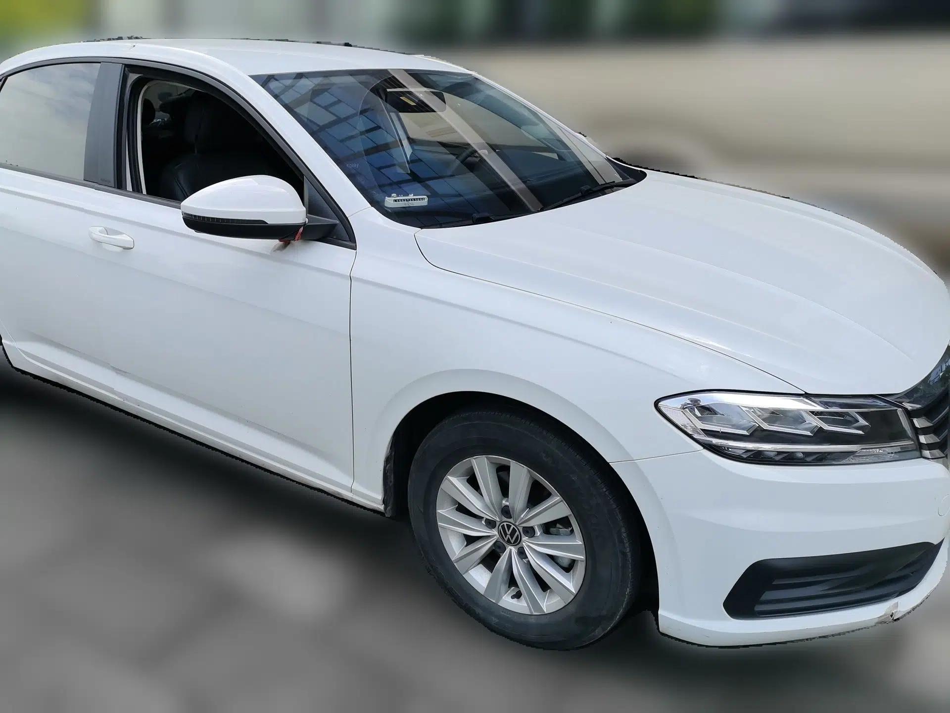 Volkswagen Lavida 2022 1.5L Automatic Fashion Edition — миниатюра 3