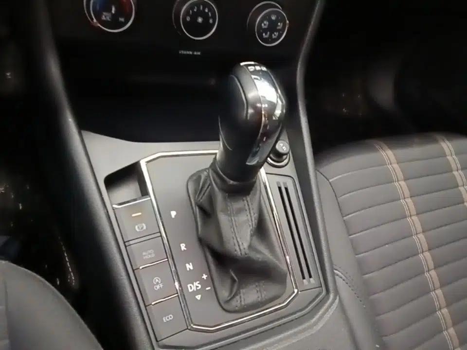 Volkswagen Lavida 2019 280TSI DSG Comfort Edition China VI standard — миниатюра 16