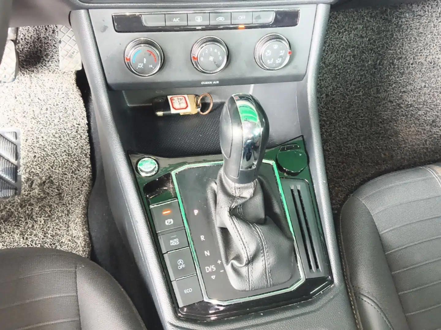 Volkswagen Lavida 2022 280TSI DSG Comfort Edition — миниатюра 16