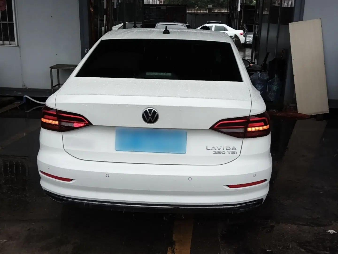 Volkswagen Lavida 2022 280TSI DSG Comfort Edition — миниатюра 5